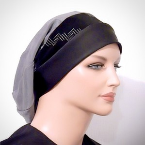 Extended Panel Two-Band Snood Beret